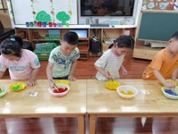 “筷”乐生活，我能行——记城幼团结桥分园中班组“筷子夹物”活动